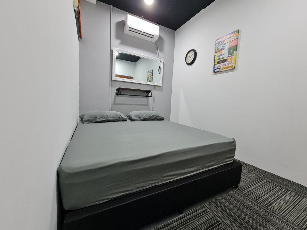 Ayden Hostel Airport Transit - Klia Szepang Kültér fotó
